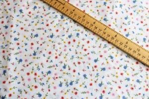 Mini Wildflower of White Background - 1/2 yard