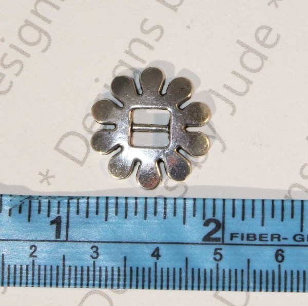 3/4" Silver Flower Buckle (2094)
