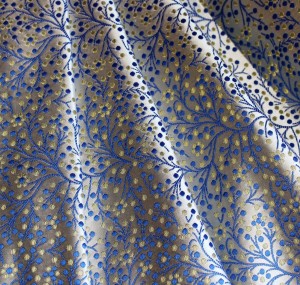 Beautiful Jacquard Brocade Fabric with a Delicate Floral Pattern (note: width 29")