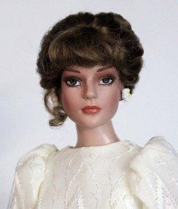 Ginger Brown Updo Wig w Bangs size 5-6, Clarrissa