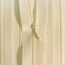 4 1/2" Cream Colored Zipper