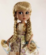 Dutch Girl Wig size 8-9, Blonde