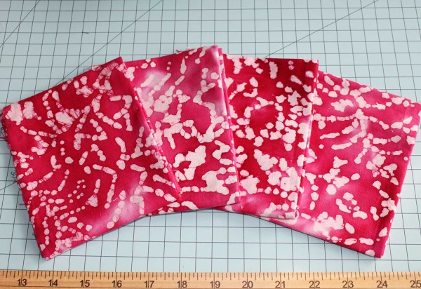 Crimson Water Color Cotton Fat Quarter, 18" x 22"