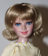 Retro Mod Wig with Flip, Size 6-7, Blonde