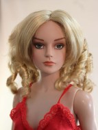 Paige Wig  size 4-5, Golden Strawberry