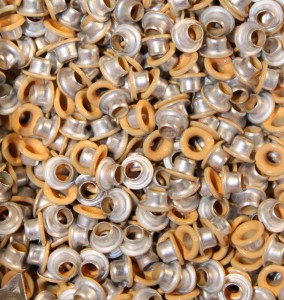 1/8" Peach Fizz Eyelets