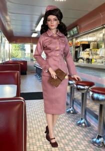 Mauve Salute to Style Ensemble 16.5" RTB101 Dolls 